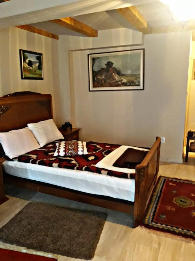 Apartmán La Curtea Veche Lapus Exteriér fotografie