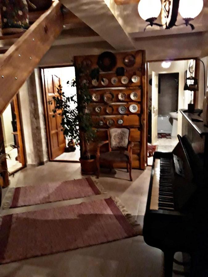 Apartmán La Curtea Veche Lapus Exteriér fotografie