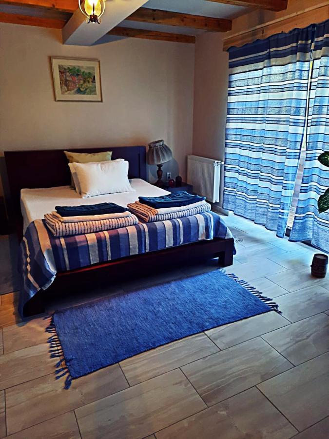 Apartmán La Curtea Veche Lapus Exteriér fotografie